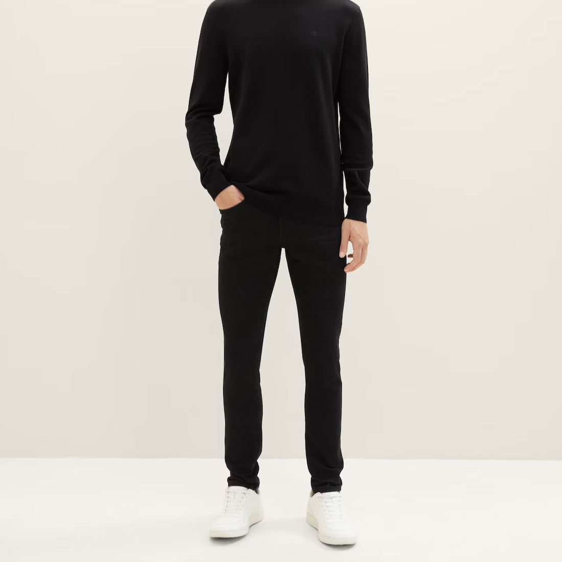 Troy Slim Jeans (Black)