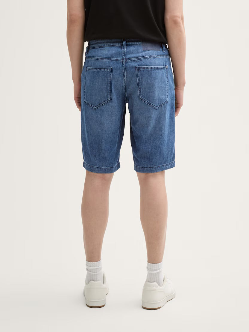 Marvin Shorts (Medium Wash)
