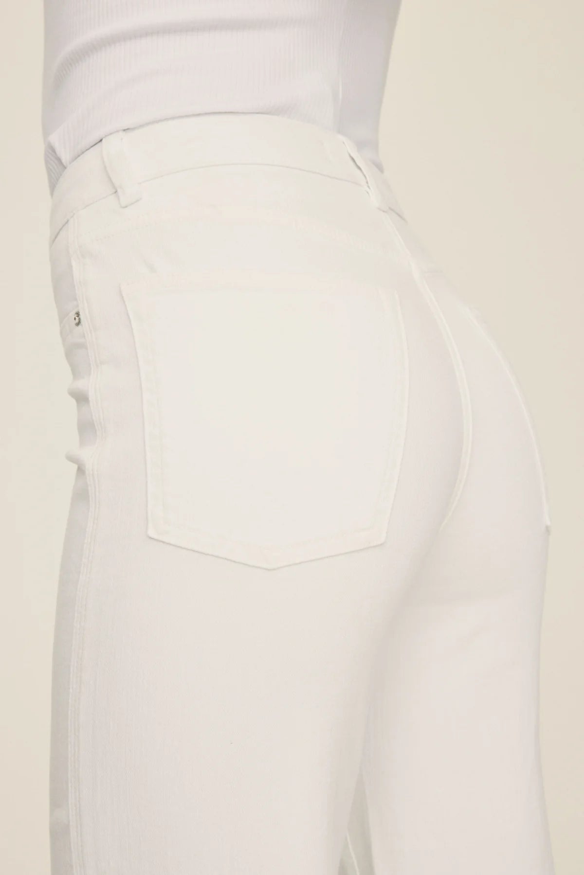 ICN Cropped Wide Leg Jean (Optic)