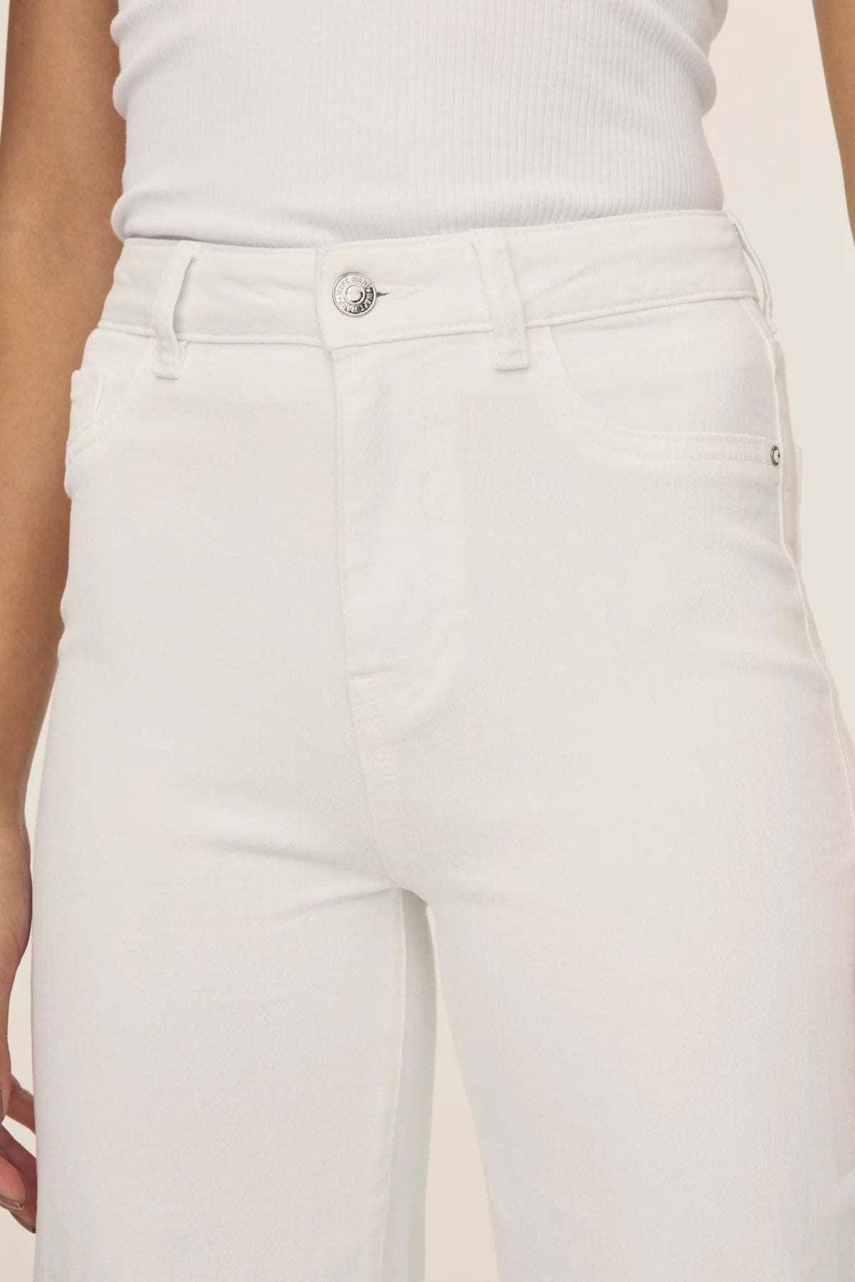 ICN Cropped Wide Leg Jean (Optic)