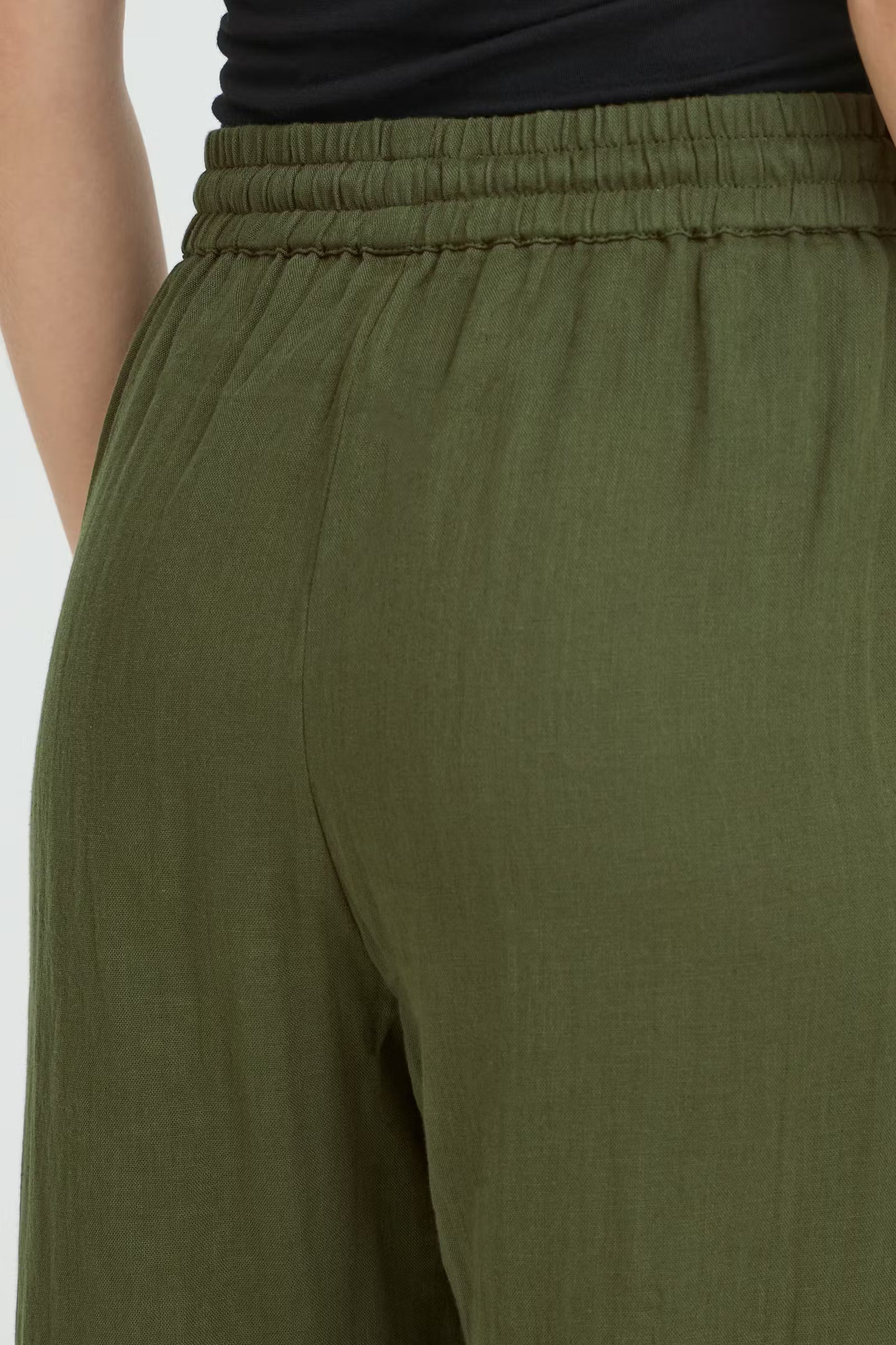 Iafoxa Beach Pant (Grape Leaf)