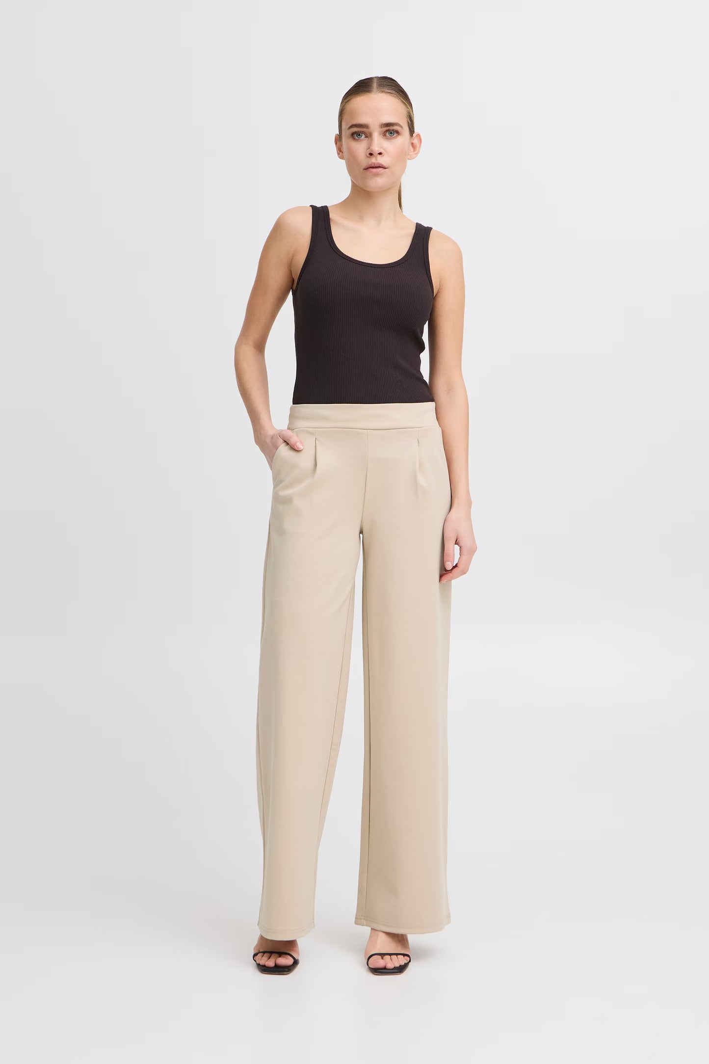 Ihkate Wide Leg Pant (Doeskin)