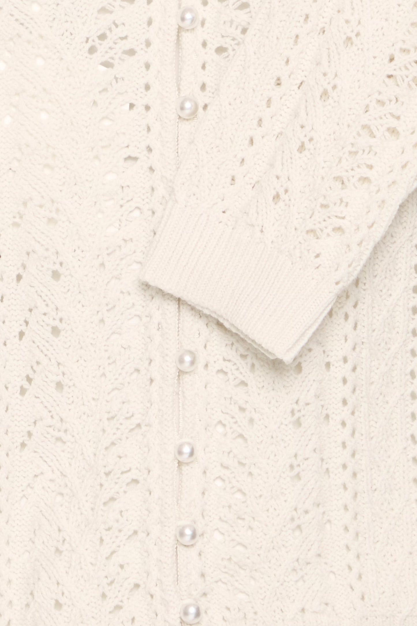 Ihbesiane Knitted Pullover (White)