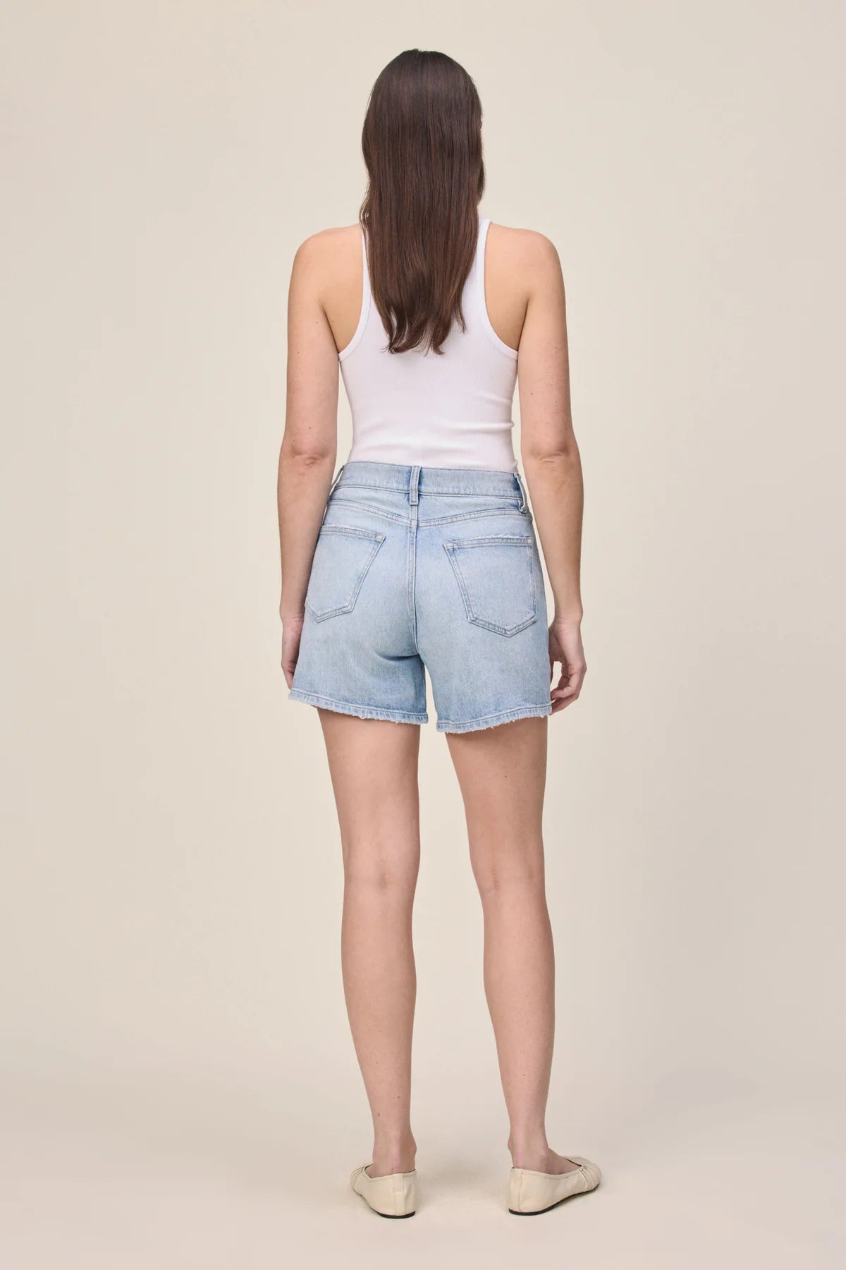 VVI Relaxed Jean Short (Windows Down)