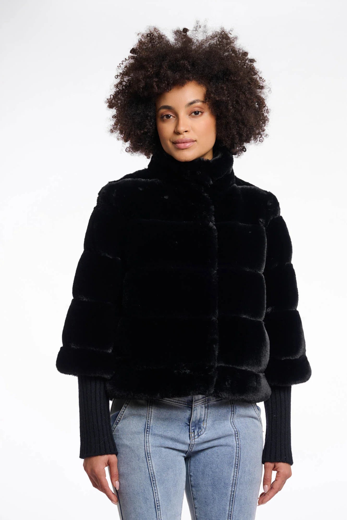 Feline Faux Fur Jacket (Black)