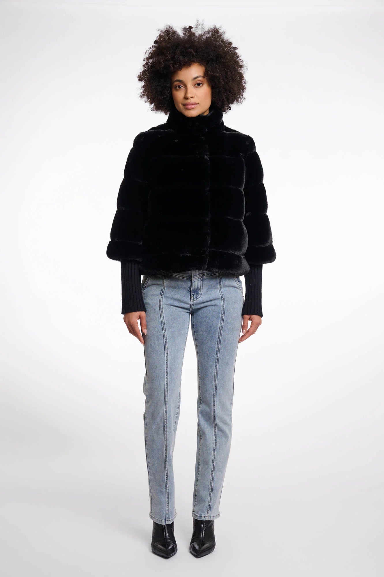 Feline Faux Fur Jacket (Black)