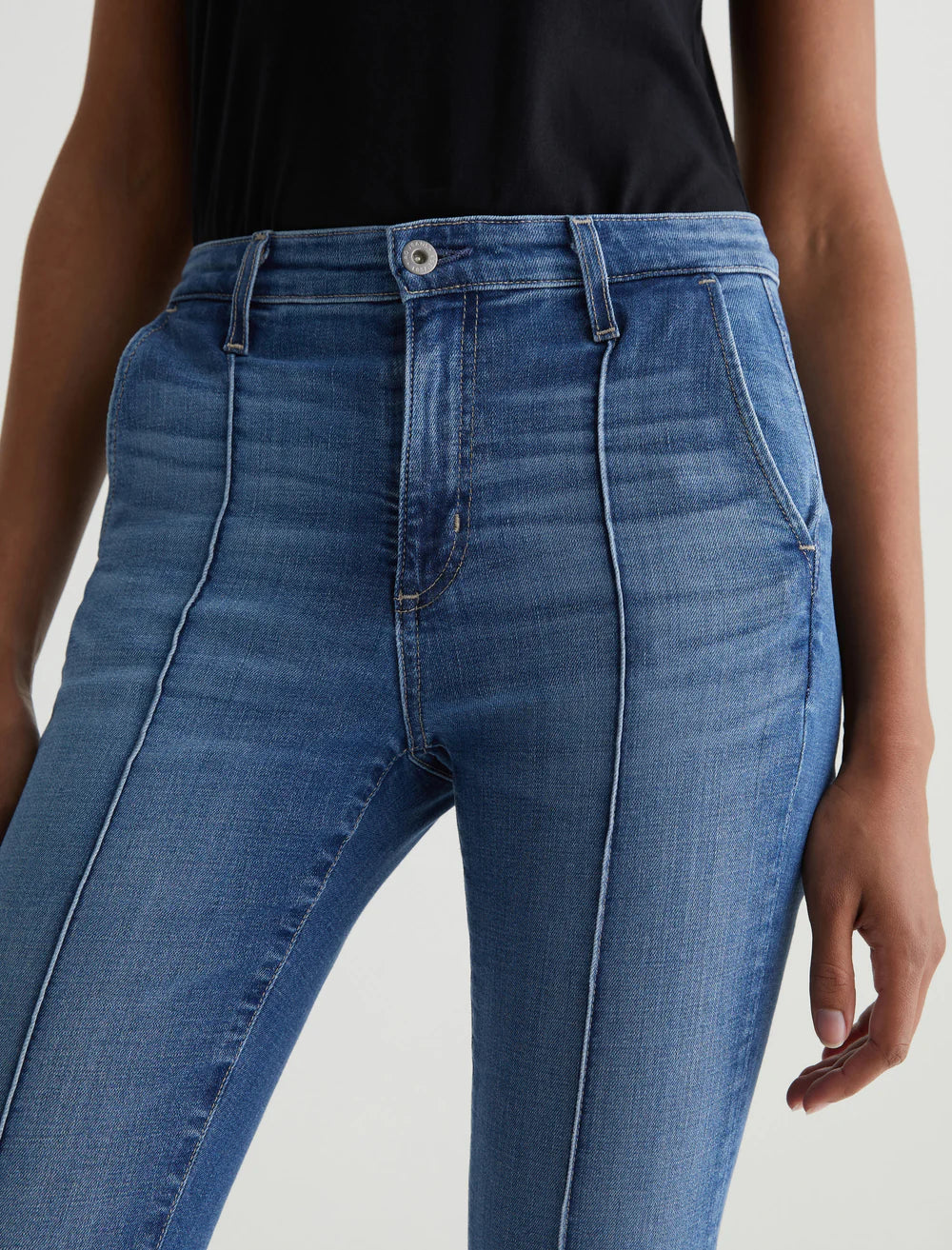 AG Tailored Farrah (Libertine)