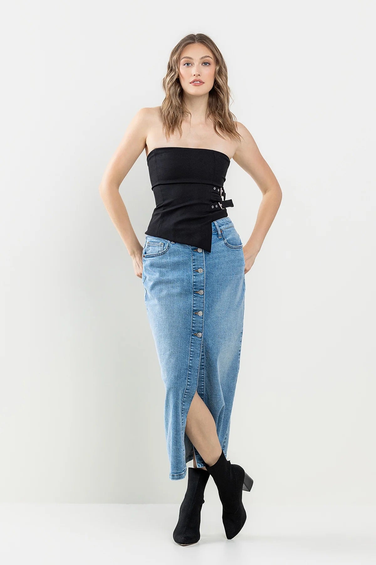 Lisbeth Maxi Jean Skirt (Medium Light Wash)