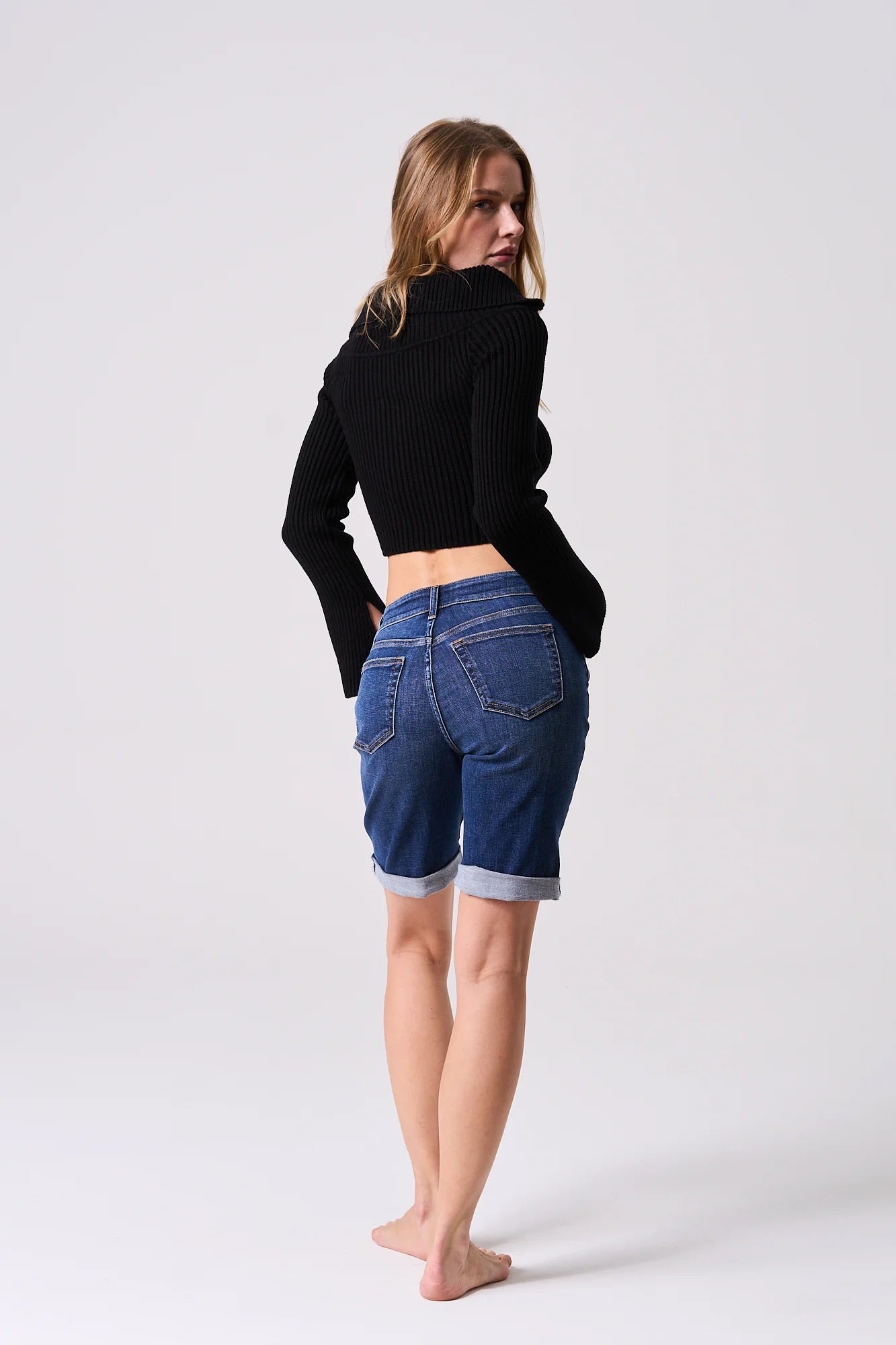 Maeve Mid-Rise Bermuda Jean Shorts (Dark)