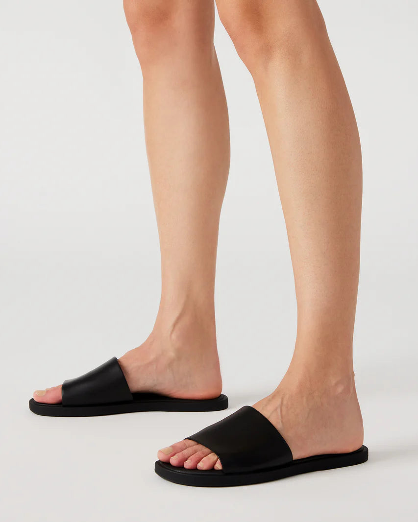 Steve Madden Kaya Sandal (Black)