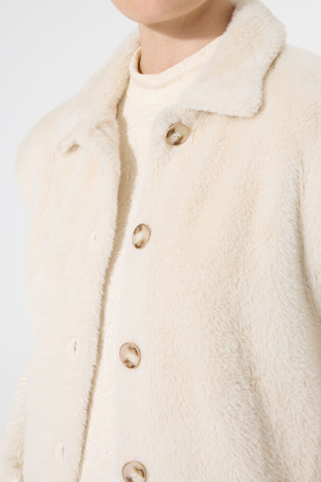 Vivette Vest (Dove)
