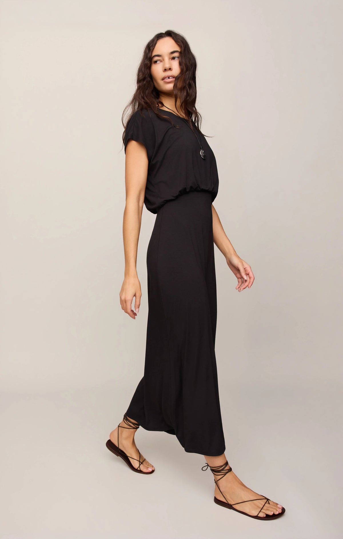 Anika Midi Dress (Black)