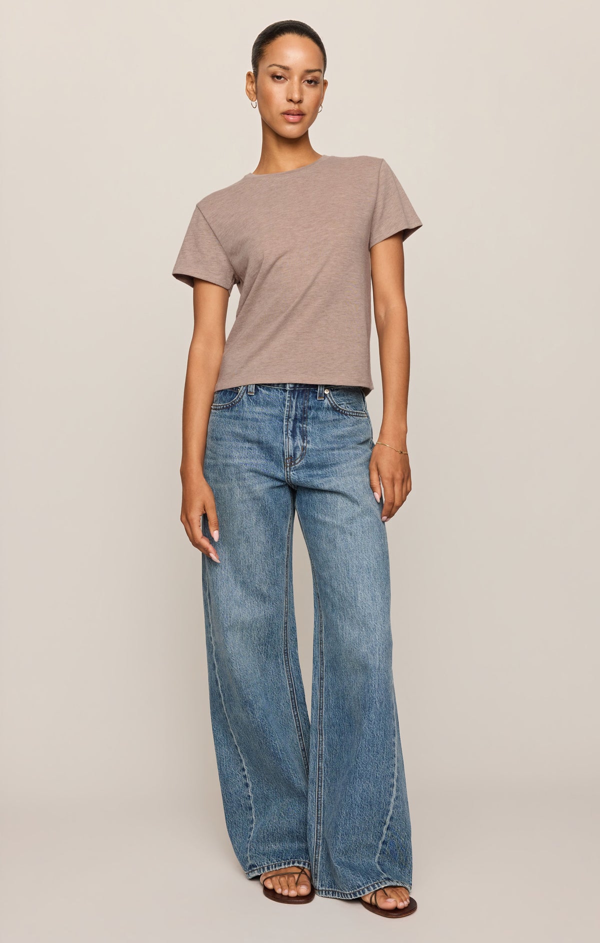 Tourist Tee (Heather Ash)