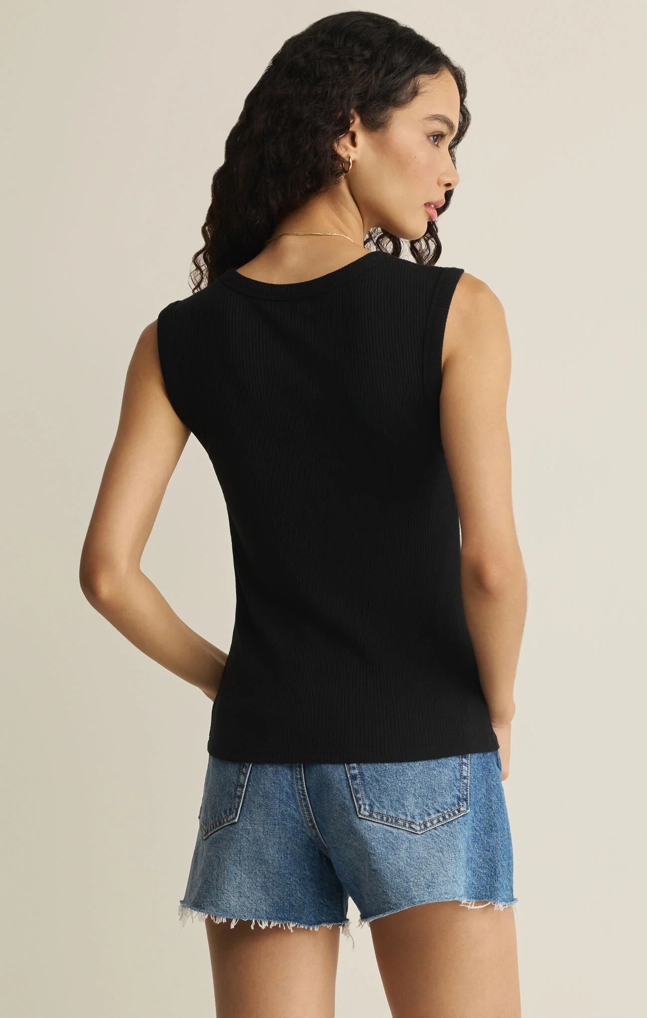 Leisurely Tee (Black)