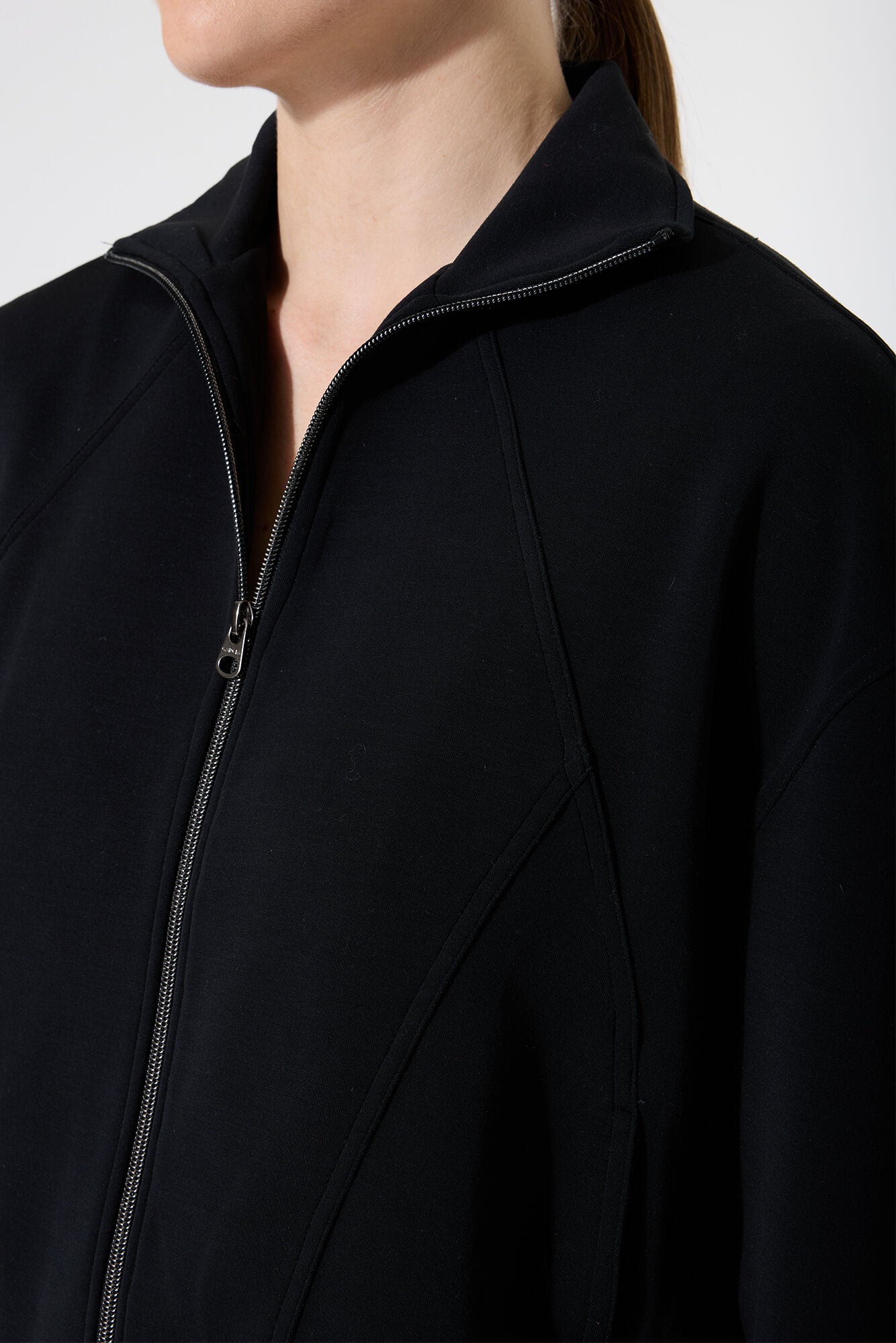 Stefania Zip Sweater (Black)