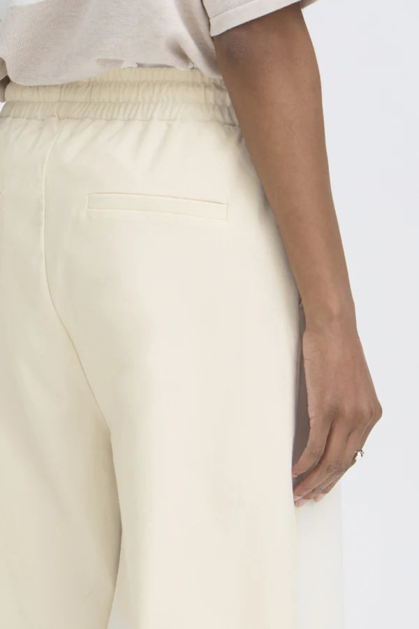 Ihkate Denim Shorts (Birch)