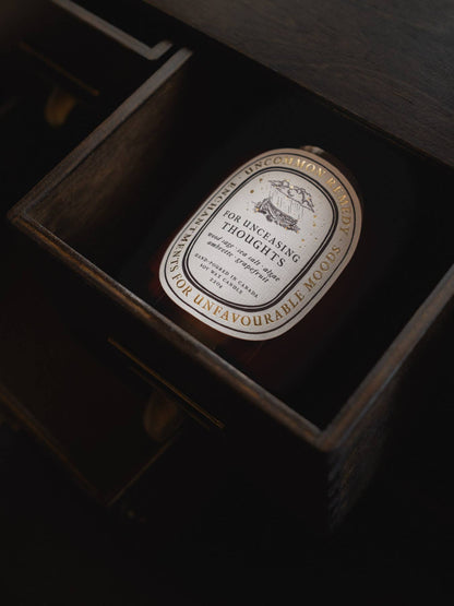 Wood Sage, Sea Salt, Grapefruit: 220g Soy Wax Candle
