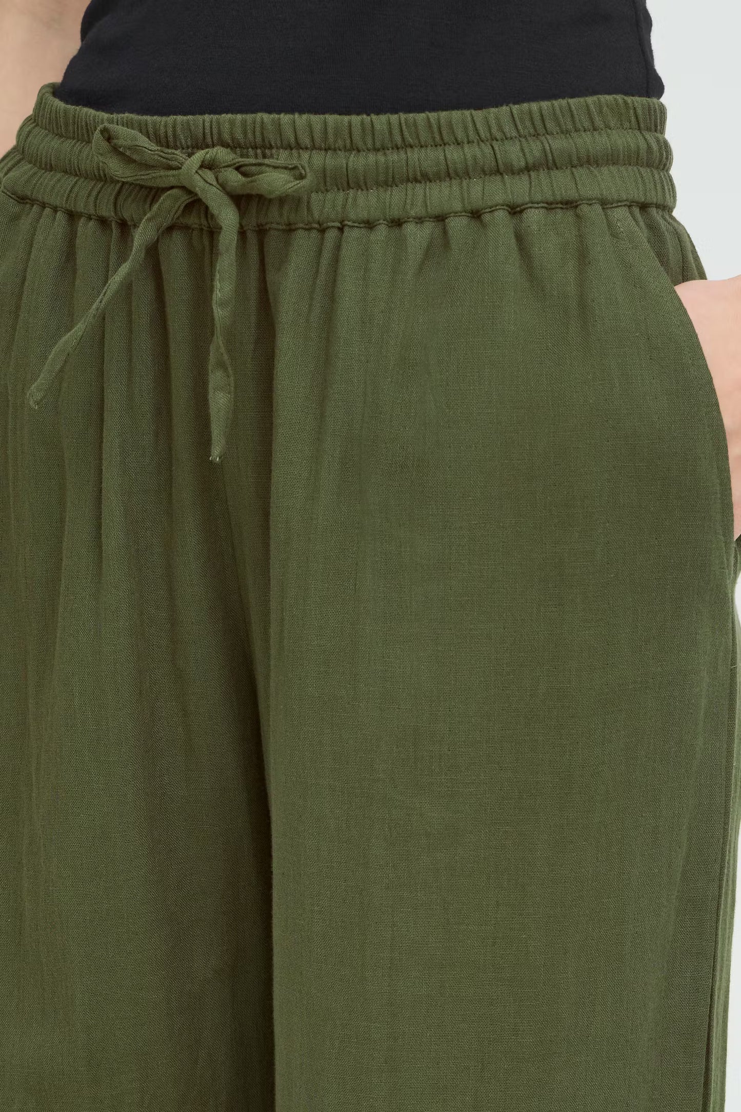 Iafoxa Beach Pant (Grape Leaf)