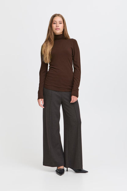 Ihmafa Long Sleeve Turtleneck (Brown)