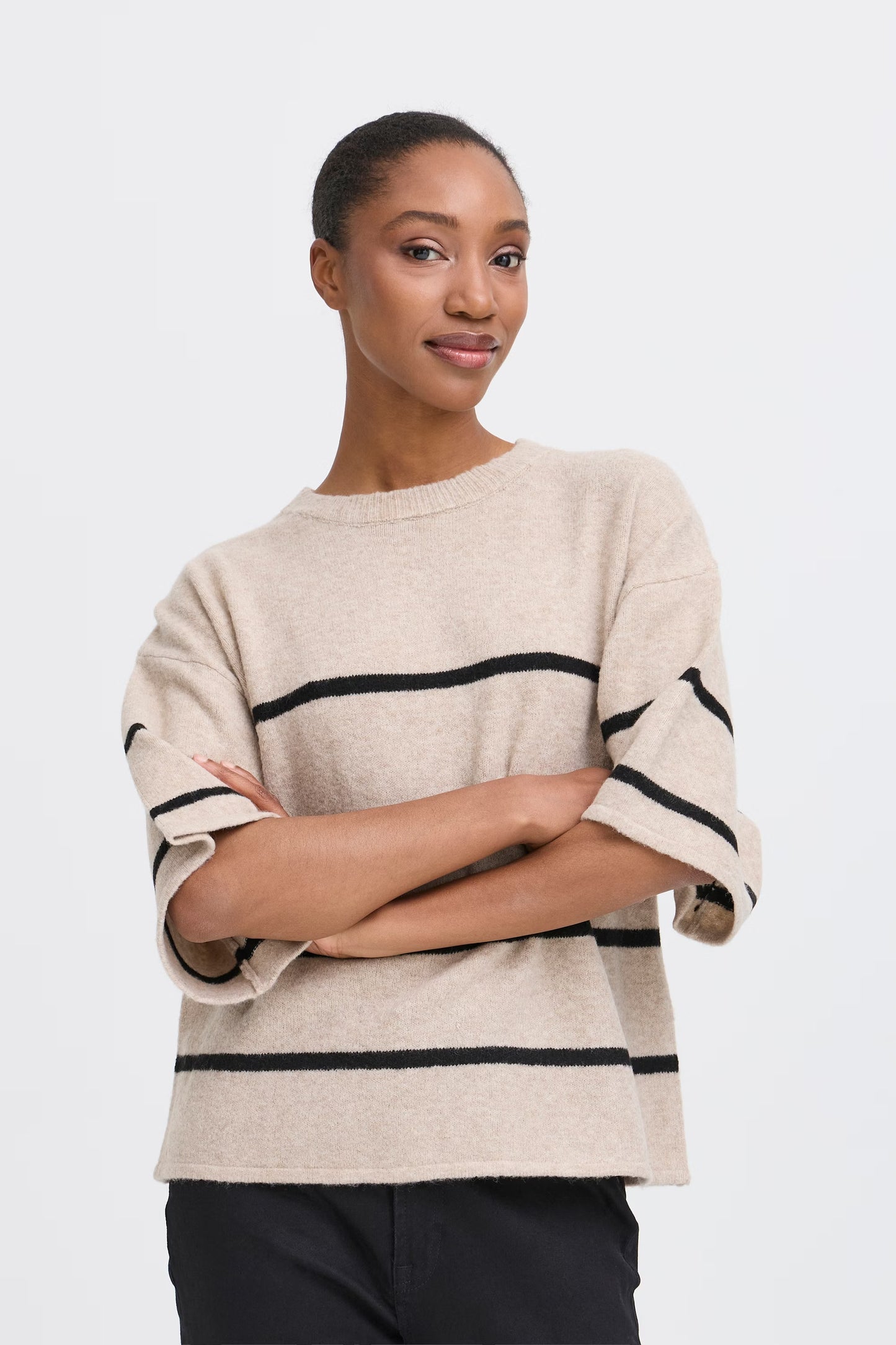 Ihdasila Short Sleeve Top (Oatmeal)