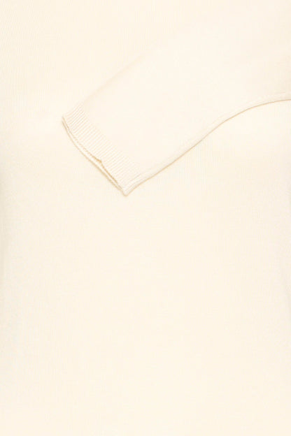 Ihmafa Long Sleeve Turtleneck (White)