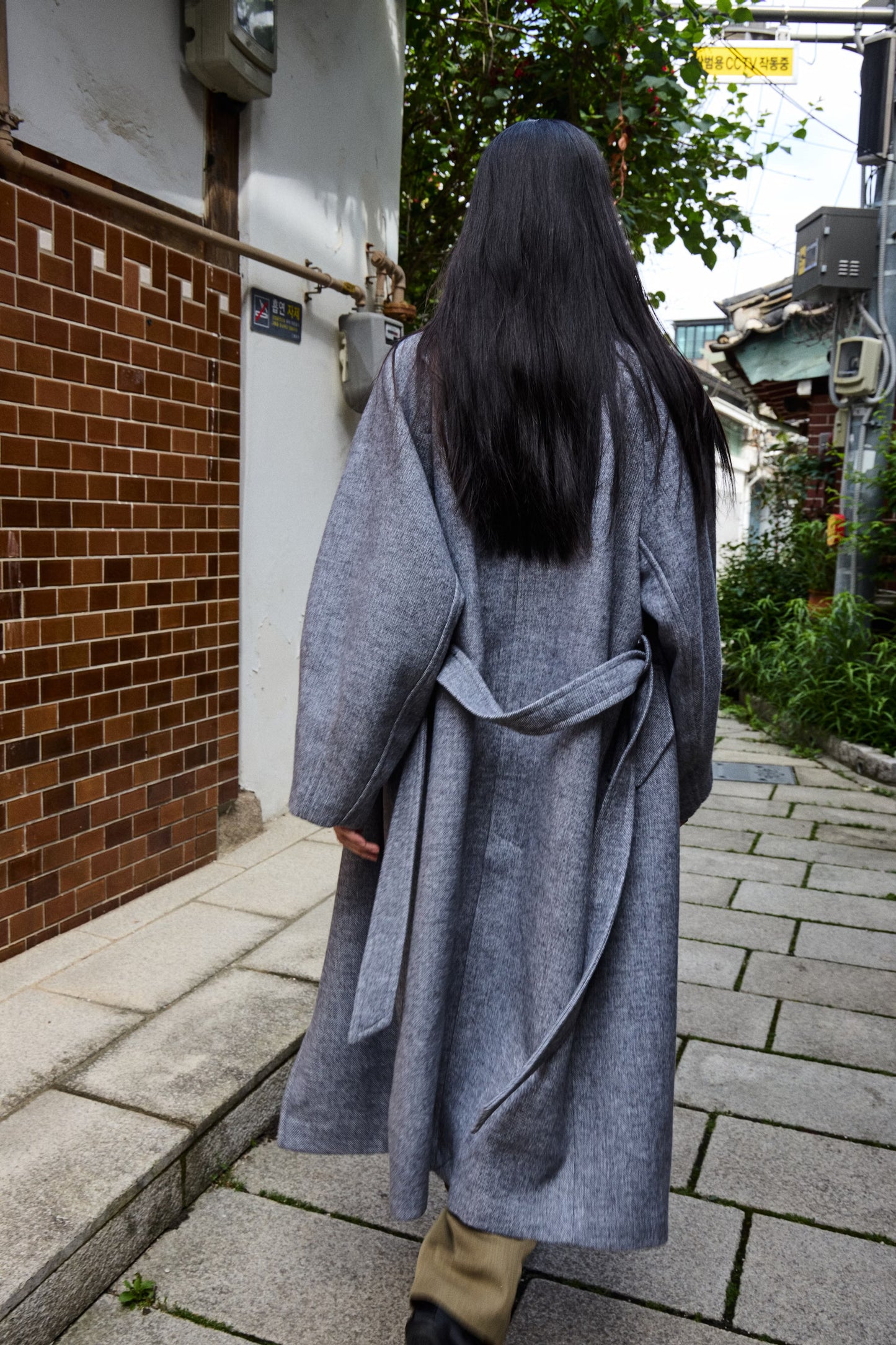 Ihgaziva Coat (Gray)
