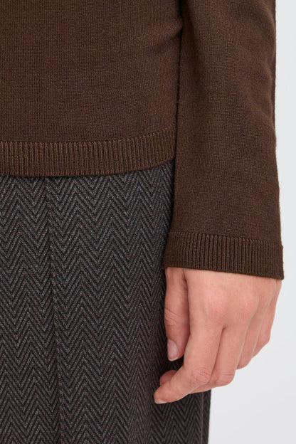 Ihmafa Long Sleeve Turtleneck (Brown)