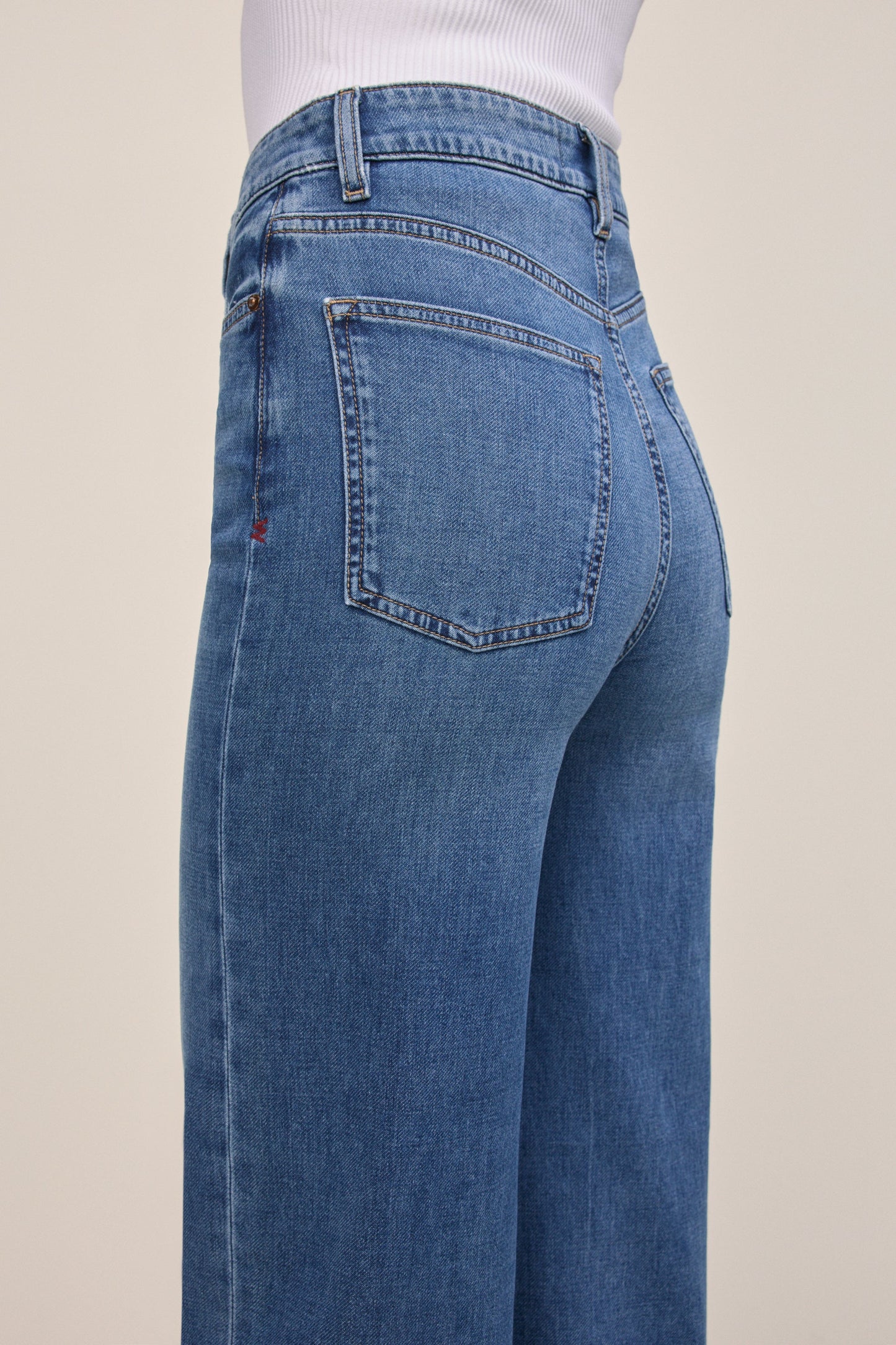 NCE Wide Leg Jean (Dog Days)