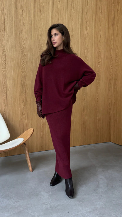 Alma Sweater (Dark Cherry)