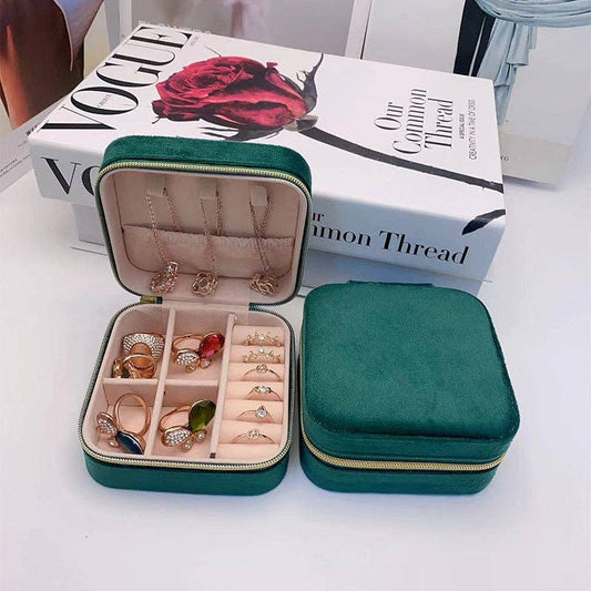 Velvet Jewelry Storage Box (Green)