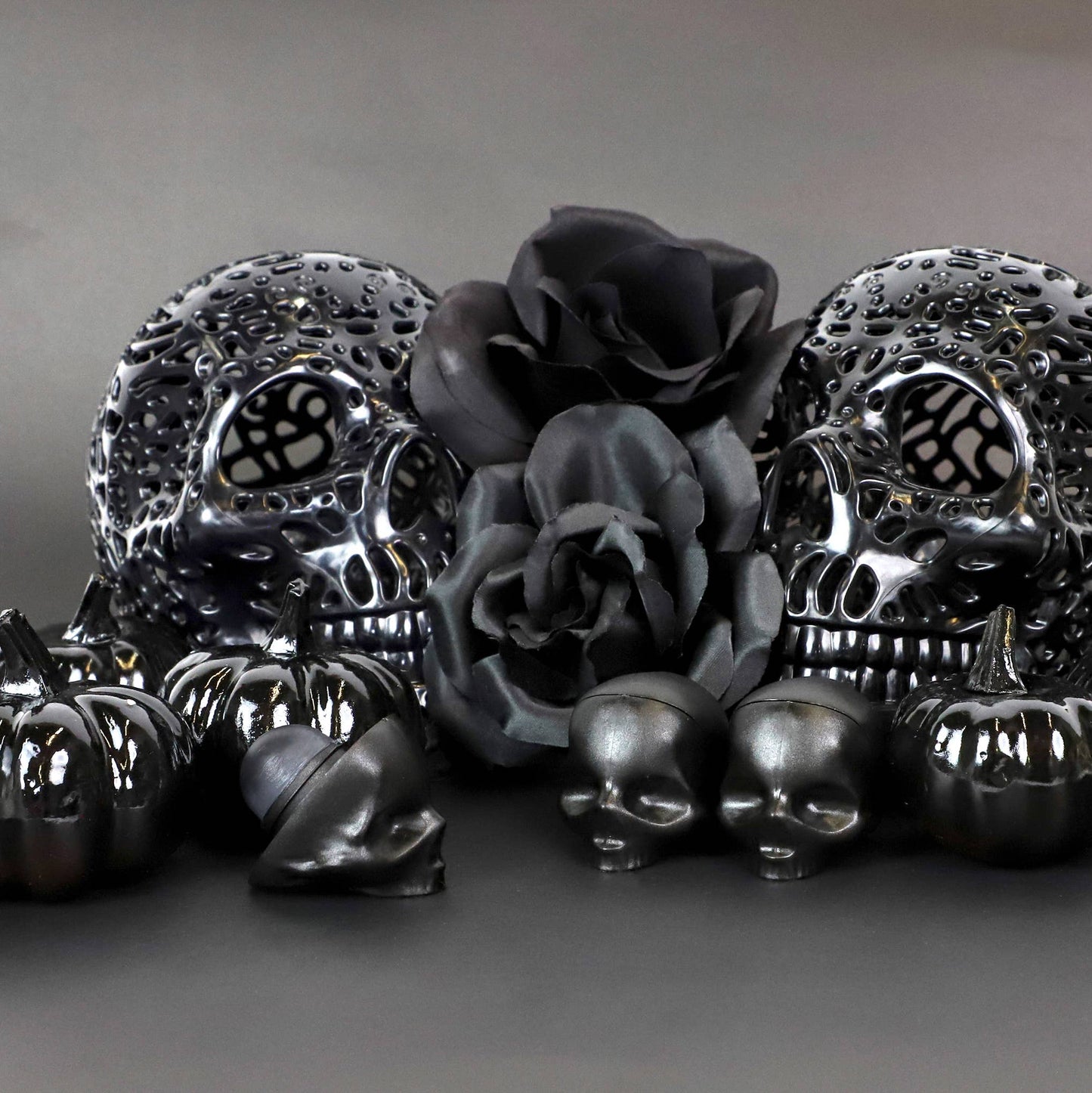 Black Skull Lip Balm 100% Natural (Black / Mint)