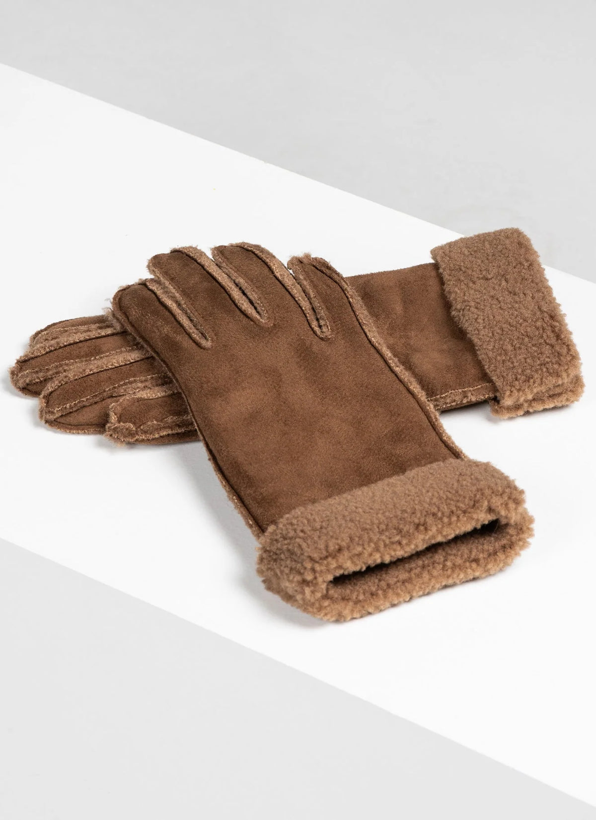 Sherpa Lined Gloves (Tan)