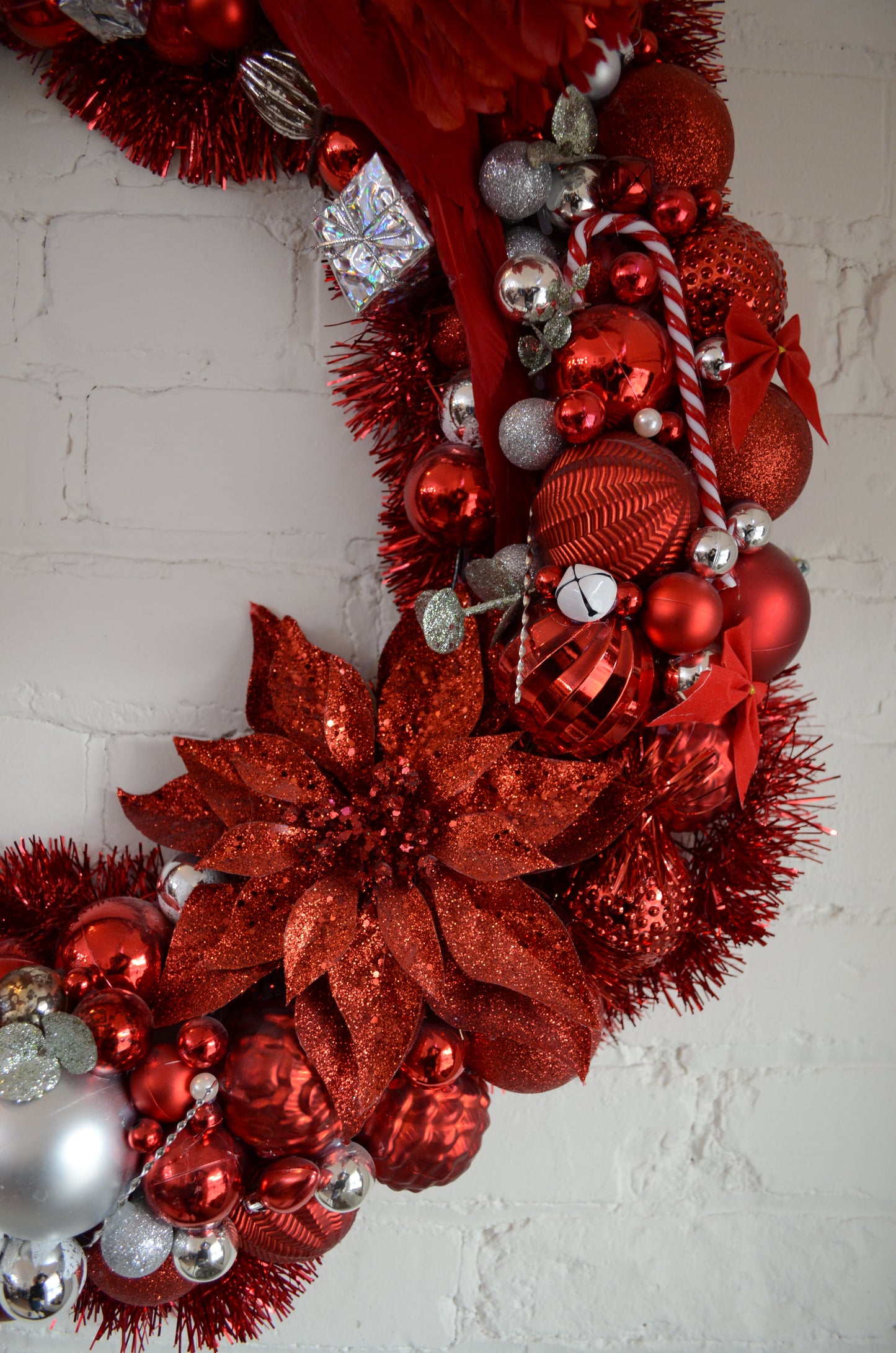 Red Cluster Wreath with Bird