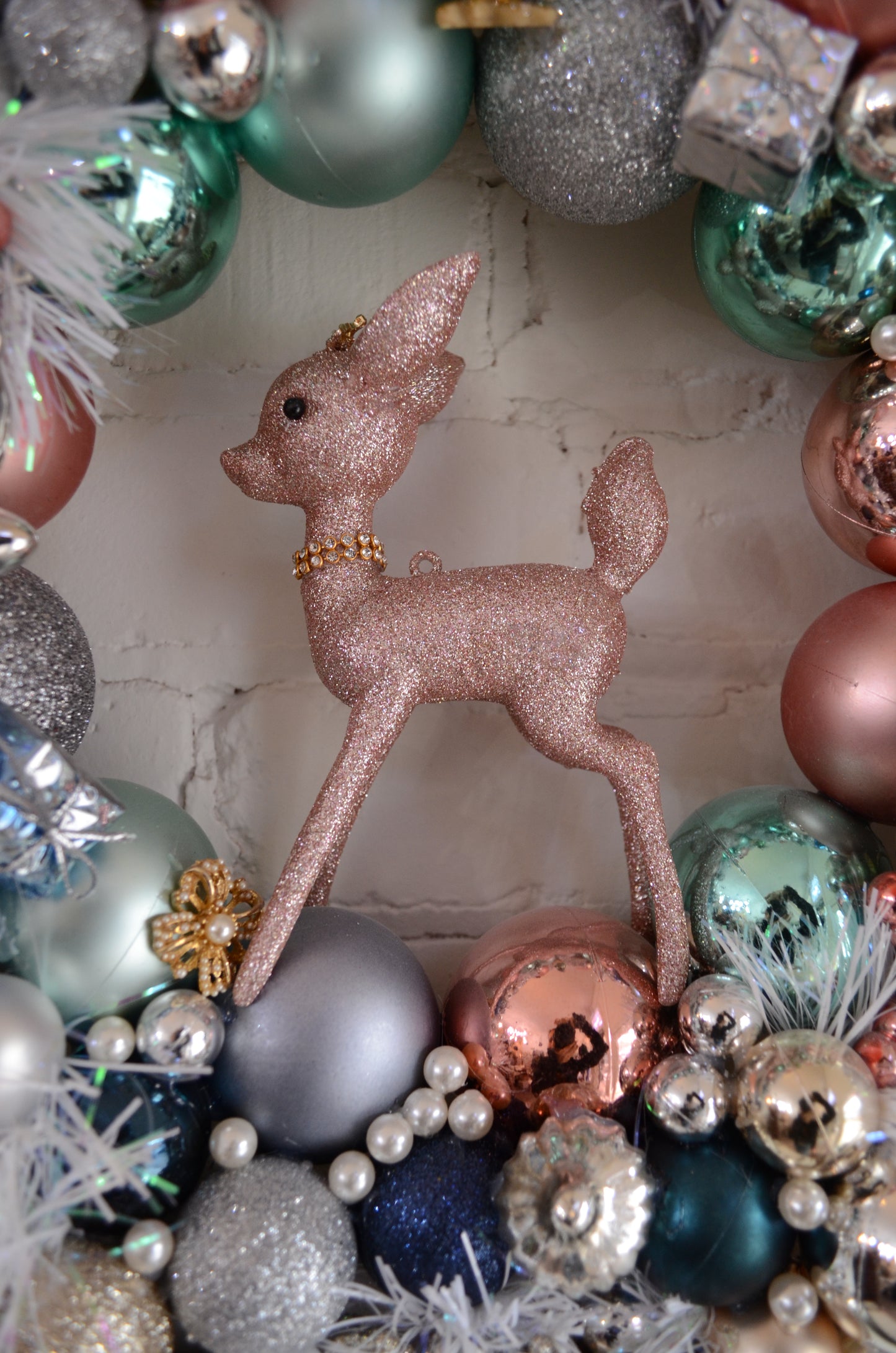 Woodland Cluster Wreath with Deer