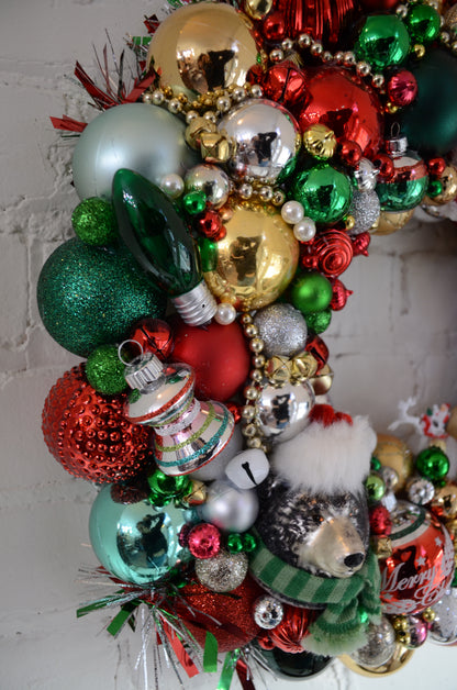 Cluster Wreath with Polar Bears