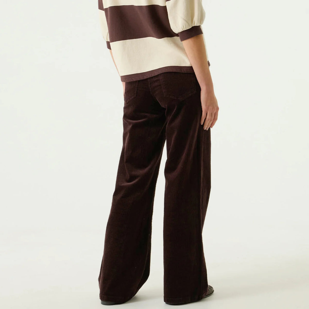 Celia Wide Leg Corduroy Jeans (Espresso)
