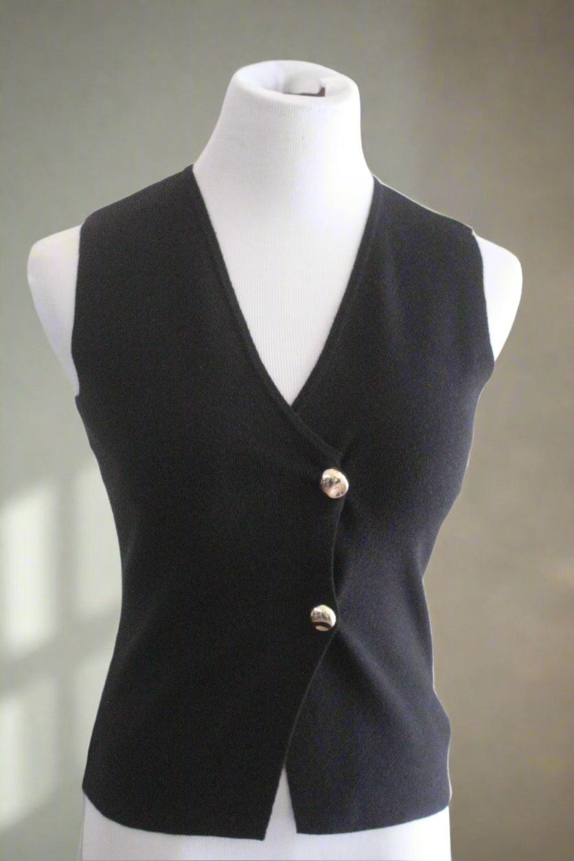 Blodwyn V-Neck Tank (Black)