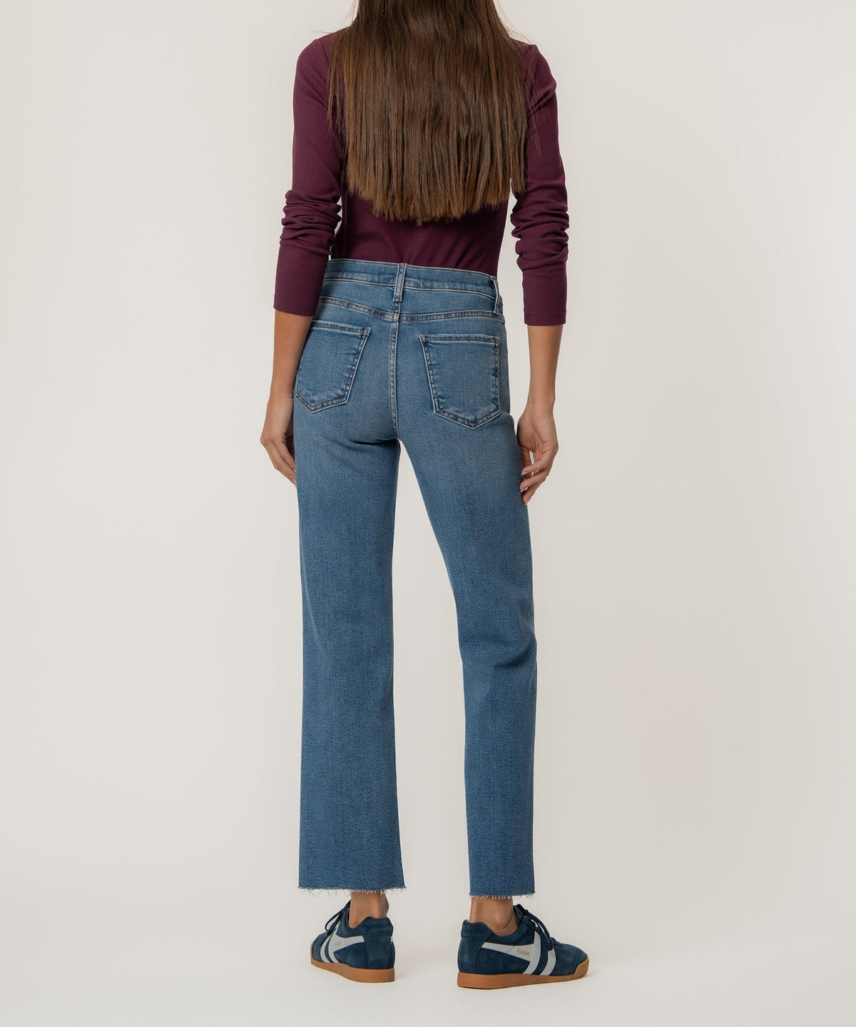 Avery High Rise Straight Leg Raw Hem (Building) view 3