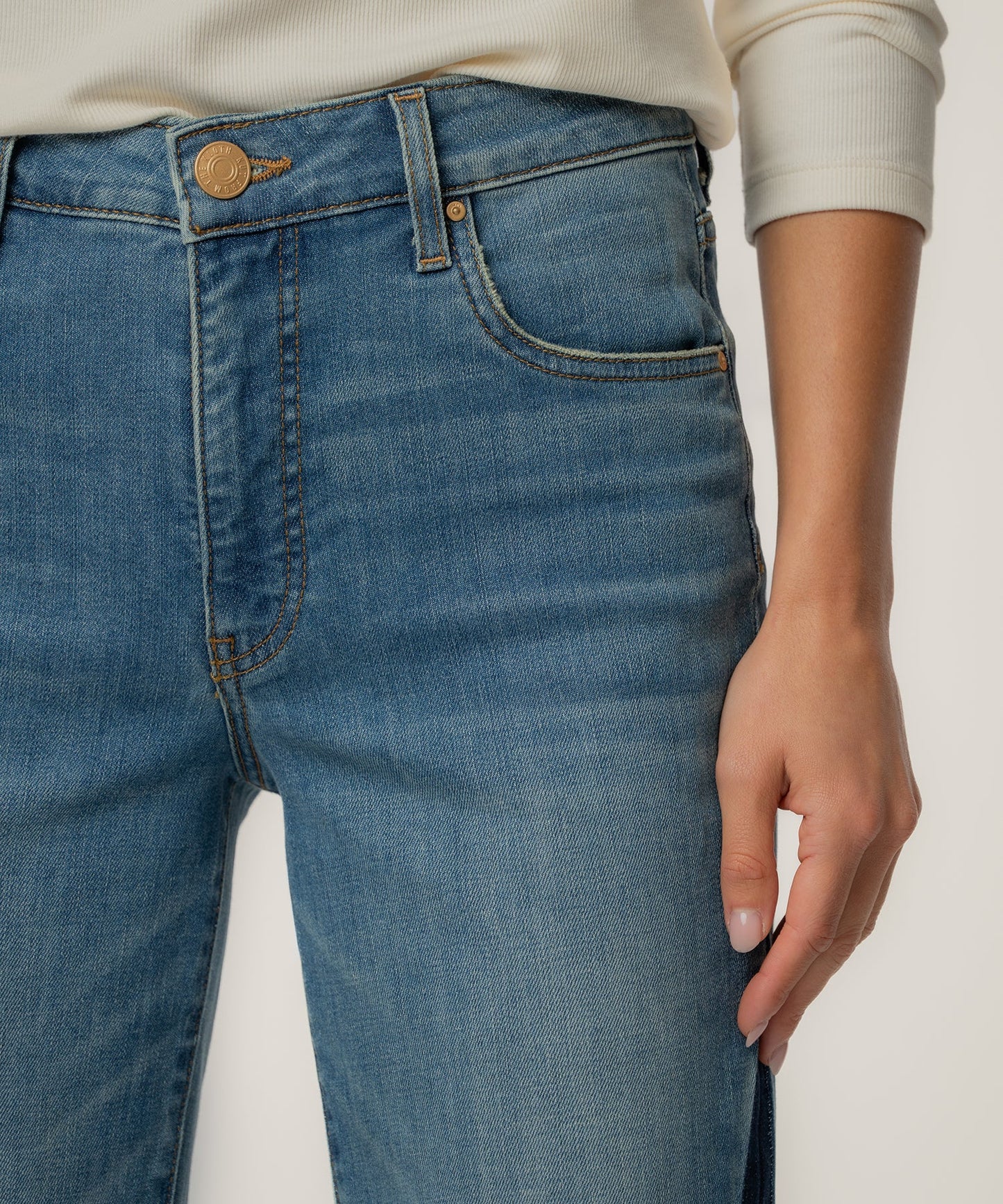 Lulu High Rise Fab Ab Vintage Bootcut (Rewarding)