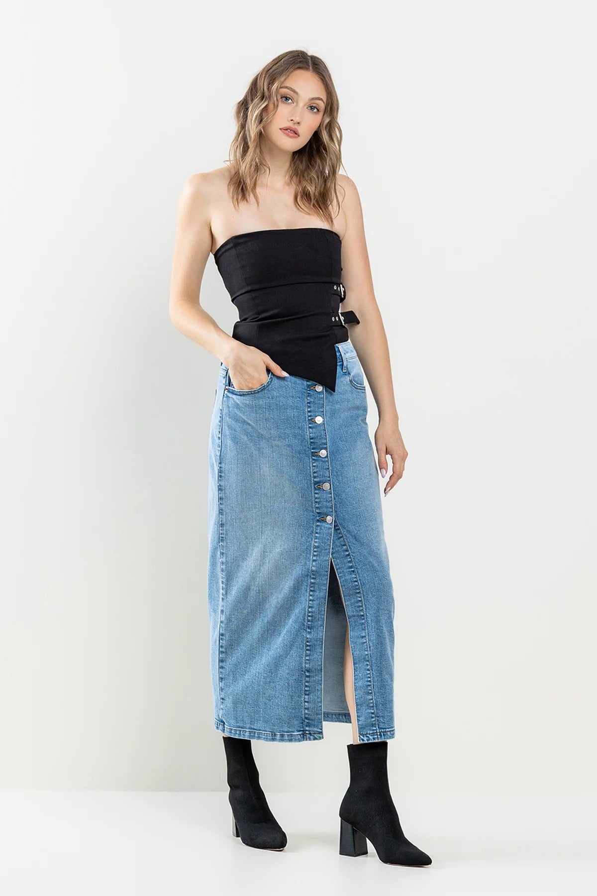 Lisbeth Maxi Jean Skirt (Medium Light Wash)