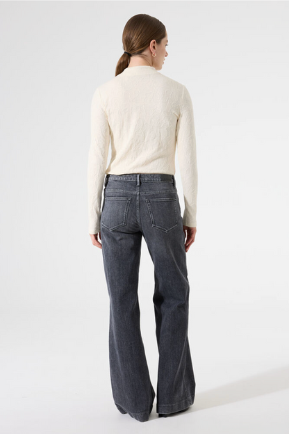 Renata Long Sleeve (Off-white)