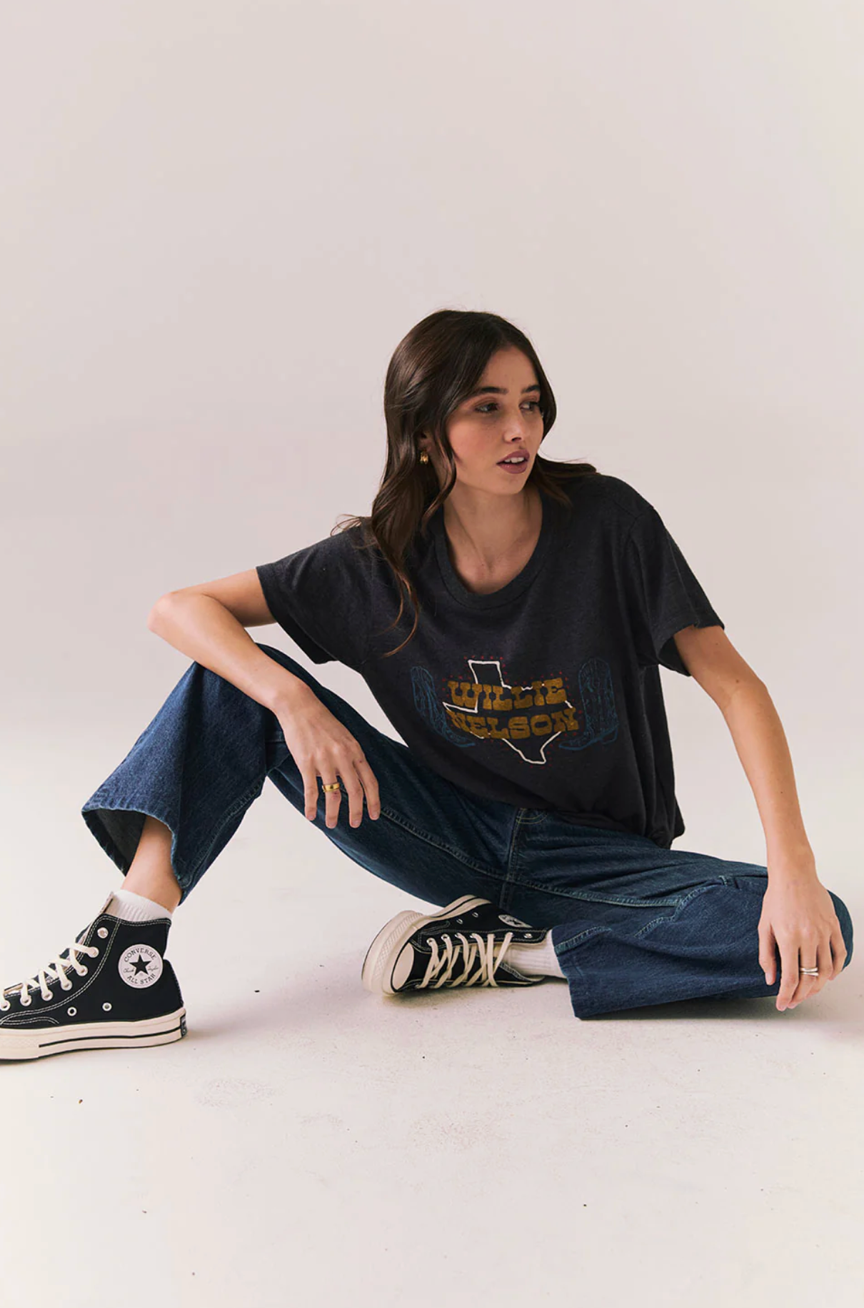 Chaser Willie Nelson Texas Boots Tee