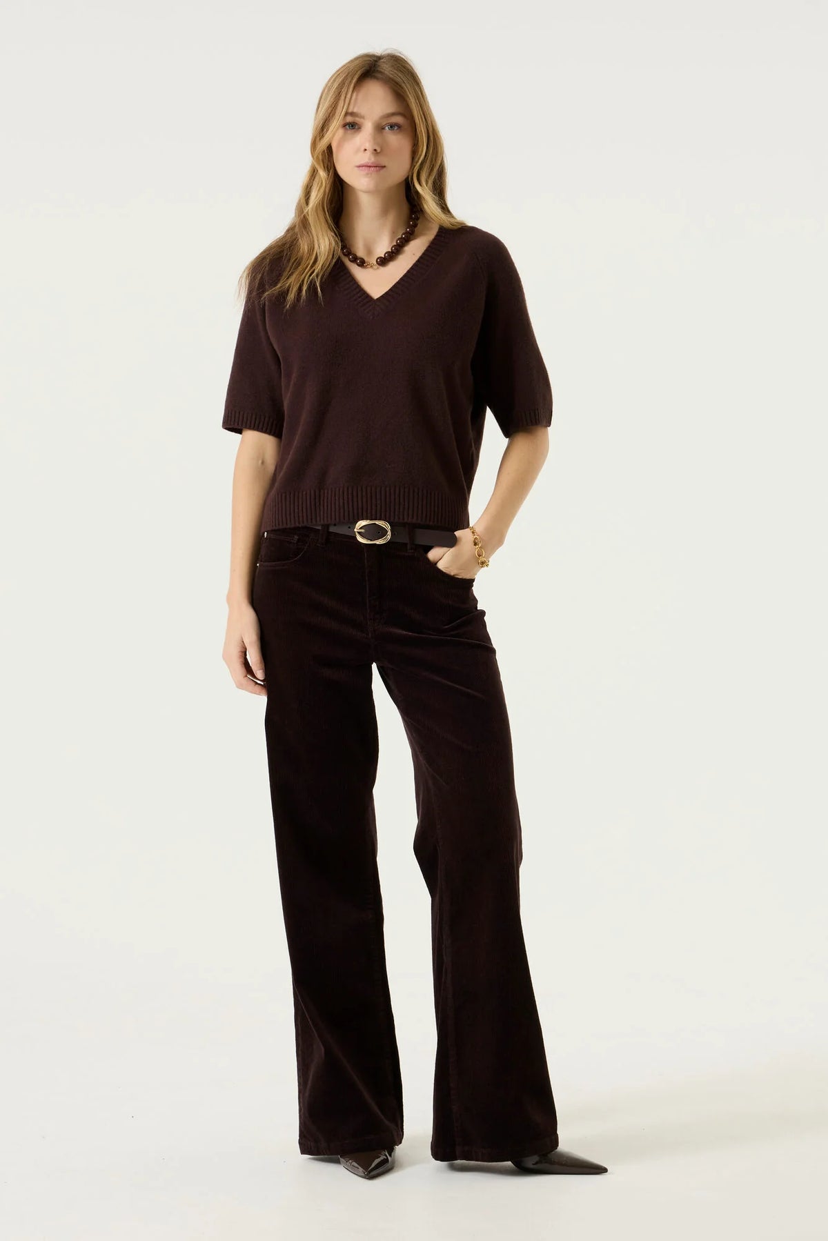 Rachel V-Neck Sweater (Chocolate)