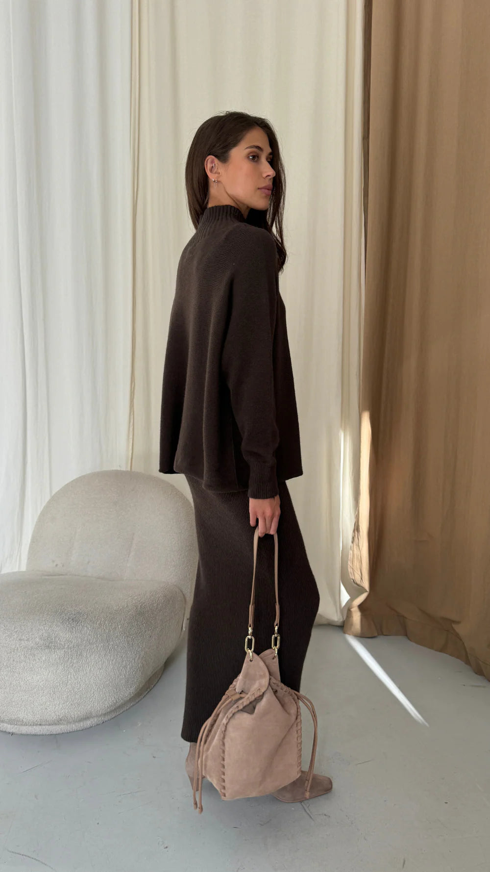 Alma Sweater (Dark Espresso)