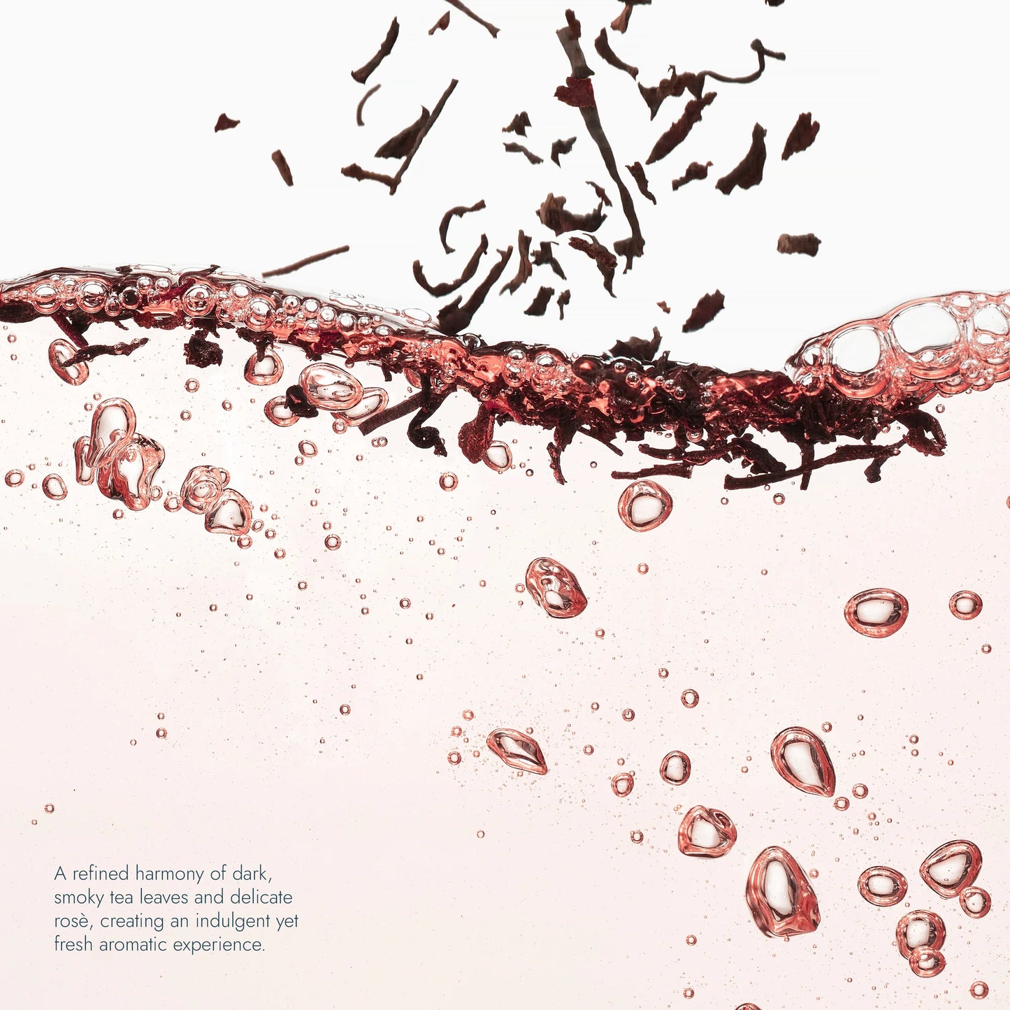 Exfoliating Body Wash 6.2 oz. (Black Tea & Rose)