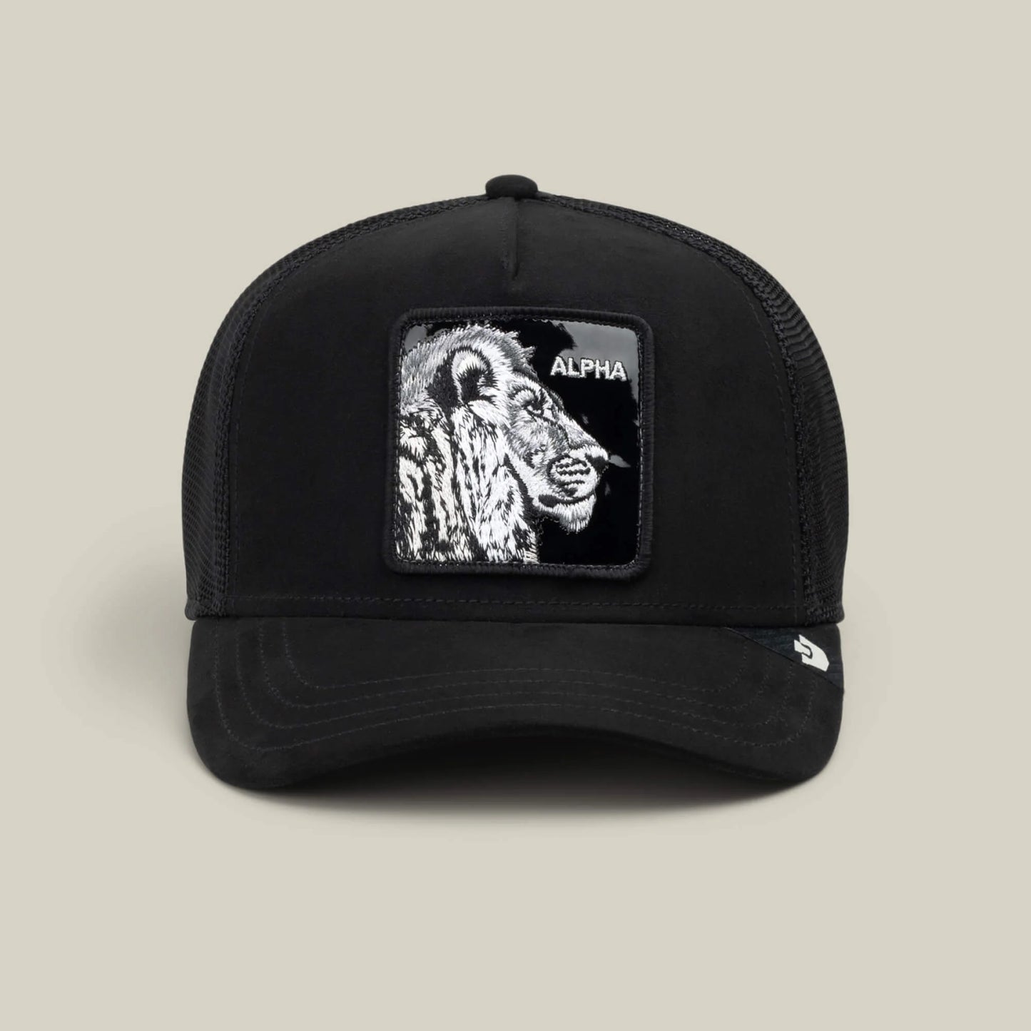 Black Out Lion (Alpha)
