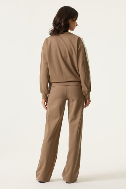 Hazel Sweater (Brown)